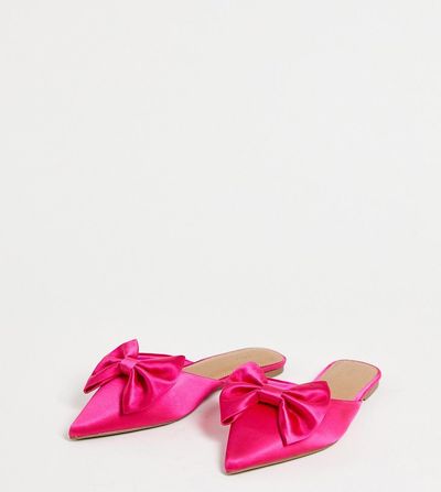 ASOS DESIGN ASOS DESIGN Wide Fit Lass oversized bow pointed flat mules in pink satin