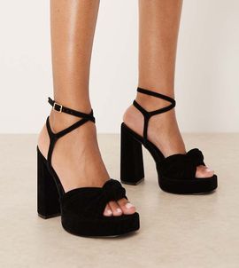 ASOS DESIGN ASOS DESIGN Wide Fit Nutshell knotted platform block heel sandals in black velvet