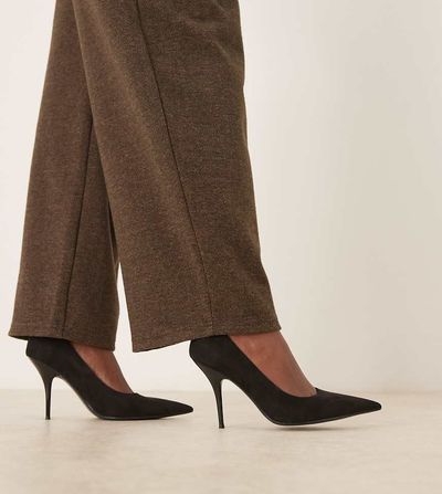 ASOS DESIGN ASOS DESIGN Wide Fit Perth pointed toe high stiletto heel pumps in black suedette