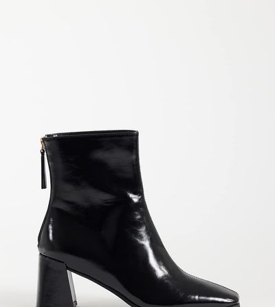 ASOS DESIGN ASOS DESIGN Wide Fit Rafe block heel ankle boots in black
