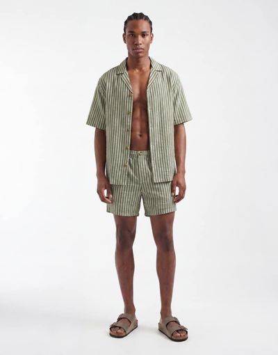 ASOS DESIGN ASOS DESIGN wide fit shorts in short length in green stripes - part of a set-Multi