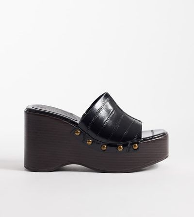 ASOS DESIGN ASOS DESIGN Wide Fit Tara wedge sandals in black