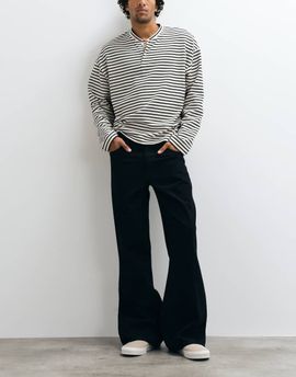 ASOS DESIGN ASOS DESIGN wide flared jeans in black
