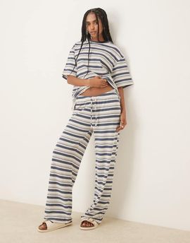 ASOS DESIGN ASOS DESIGN wide leg pants in knit navy stripe - part of a set-Multi