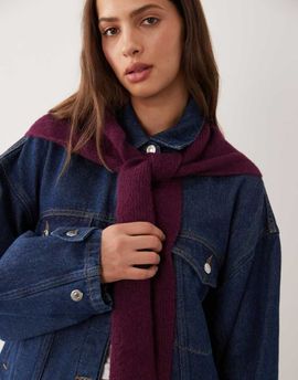ASOS DESIGN ASOS DESIGN wide tie triangle scarf in plum-Purple