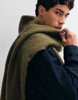 ASOS DESIGN ASOS DESIGN woven brushed scarf in khaki green