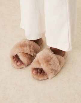 ASOS DESIGN ASOS DESIGN Zee premium sheepskin crossover mules in mink-Brown