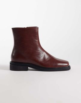 ASOS DESIGN ASOS DESIGN zip up boots with seam detail in burnished red