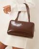 ASOS DESIGN ASOS DESIGN patent boxy shoulder bag in chocolate-Brown - 4