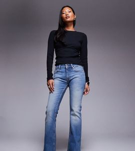 ASOS Petite ASOS DESIGN Petite bootcut jeans in midwash-Blue