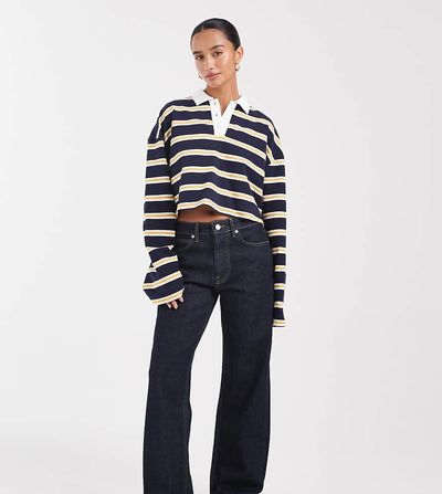ASOS Petite ASOS DESIGN Petite comfort stretch straight leg jeans in rinse-Navy
