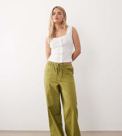 ASOS Petite ASOS DESIGN Petite linen look pull on pants in olive green