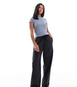 ASOS Petite ASOS DESIGN Petite pull-on tie waist barrel pants in black & gray check-Multi