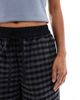 ASOS Petite ASOS DESIGN Petite pull-on tie waist barrel pants in black & gray check-Multi - 4