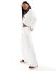 ASOS Petite ASOS DESIGN Petite pull on pants with linen in white - 2