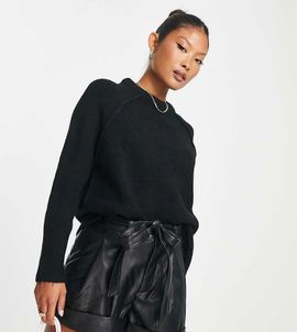 ASOS Petite ASOS DESIGN Petite relaxed crew neck sweater in black