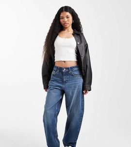 ASOS Petite ASOS DESIGN Petite slim barrel leg jeans in mid blue