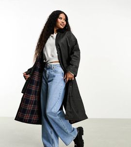 ASOS Petite ASOS DESIGN Petite wax trench with check lining in black-Blue