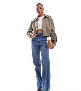 ASOS Tall ASOS DESIGN Tall comfort stretch straight leg jeans in authentic mid blue