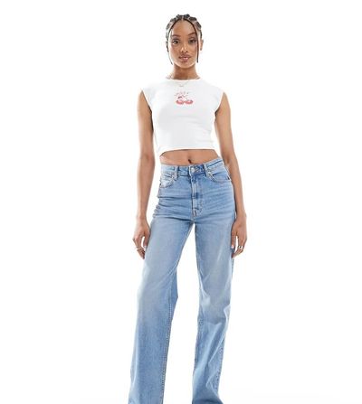 ASOS Tall ASOS DESIGN Tall comfort stretch straight leg jeans in light mid blue