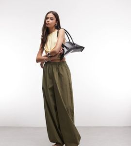 ASOS Tall ASOS DESIGN Tall cotton nylon blend pull on balloon pants in khaki-Green