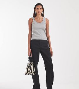 ASOS Tall ASOS DESIGN Tall slim barrel jeans in black