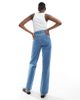 ASOS Tall ASOS DESIGN Tall wide leg dad jeans in clean blue - 3