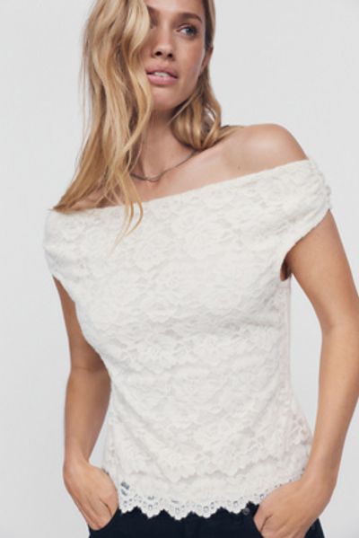 ASTR The Label Myranda Off-Shoulder Lace Top