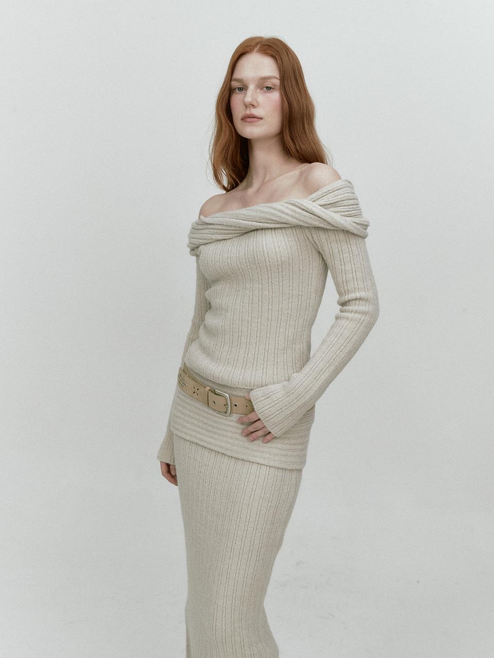 ASURA REVERSE OFF SHOULDER KNIT (BEIGE)