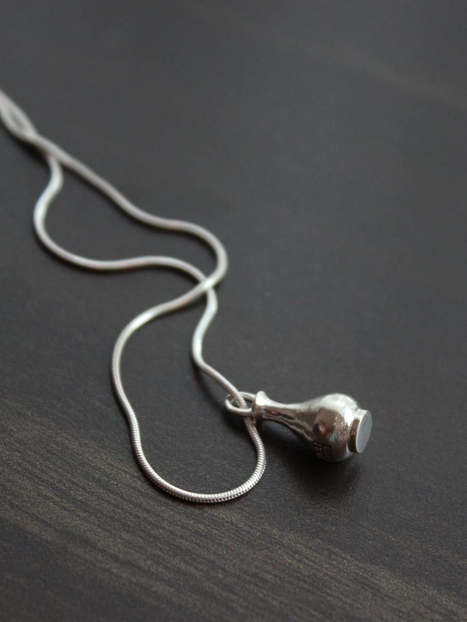 Atelier Darin ARI Milling Pendant Necklace (02)