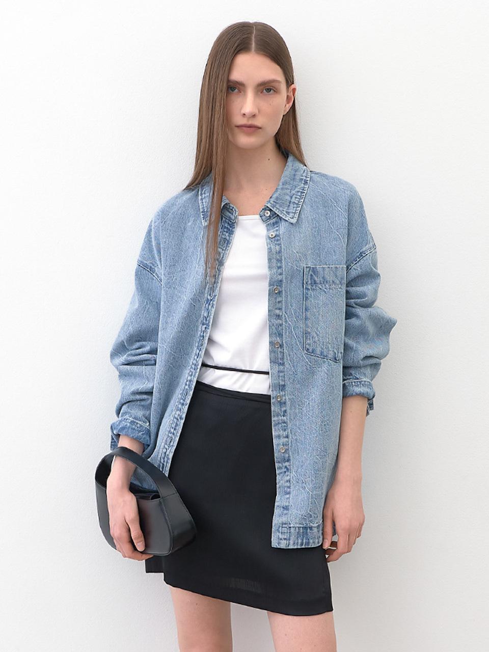 Atelier Nain CURVED UNBALANCED HEM DENIM SHIRT (Blue-4303)