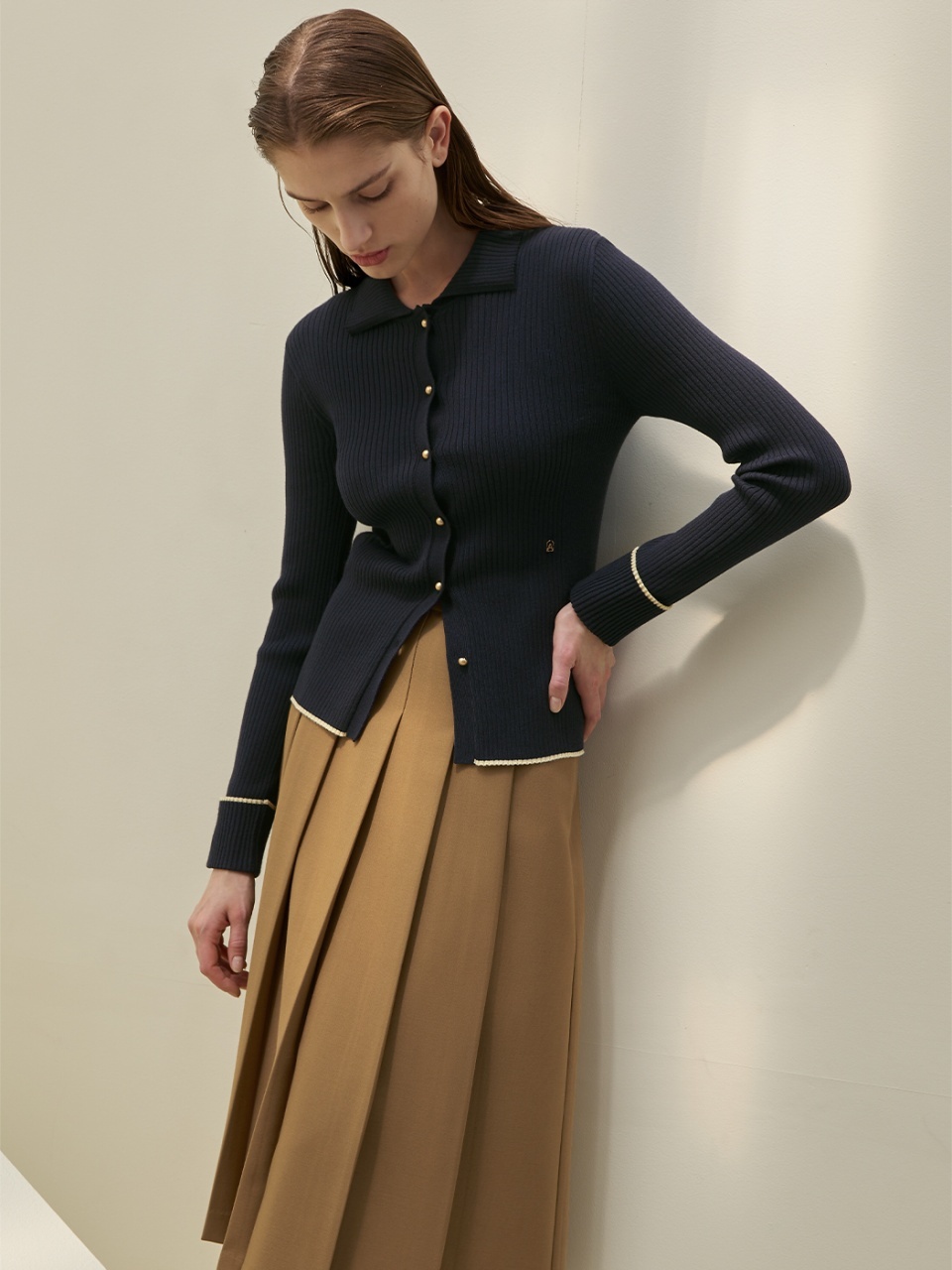 Atelier Nain Slim Fit Point Collar Knit Cardigan_3 Colors