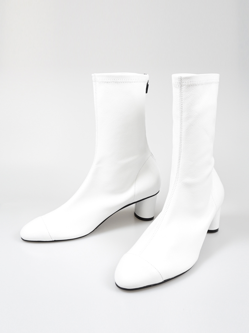 ATTITUDE;L Diver Socks Boots_White