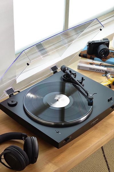 Audio-Technica Audio-Technica AT-LP3xBT Fully Automatic Belt-Drive Bluetooth Turntable in Black at Urban Outfitters