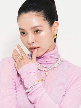 August Harmony 8mm Snow Pearl Bracelet
