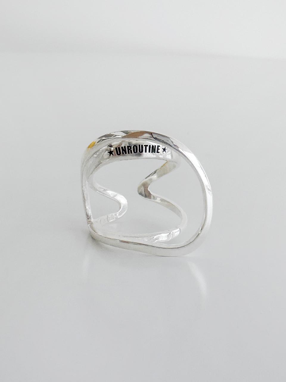 August Harmony 925silver Volume Wire Ring