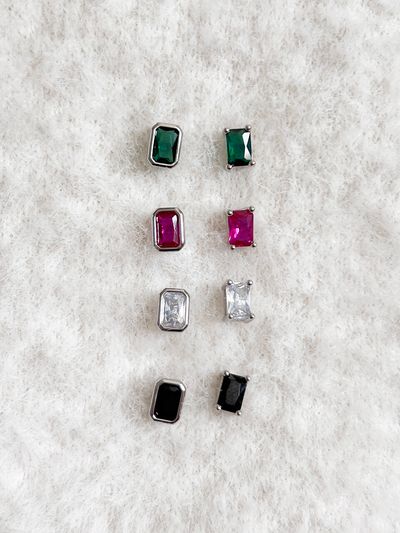 August Harmony Color Square Crystal Earrings [4 Colors]