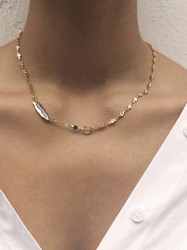 August Harmony Green Star Necklace 2 Color