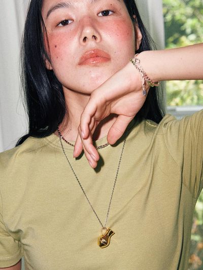 August Harmony Handle Vase Necklace / 2color