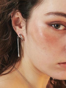 August Harmony Match Drop Earring [2color]