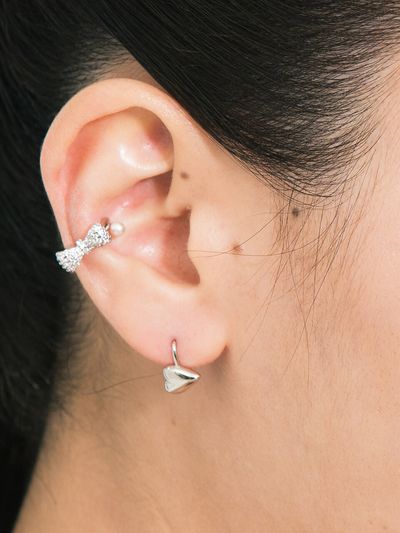 August Harmony Ribbon Crystal Ear Cuff_ 3 Colors