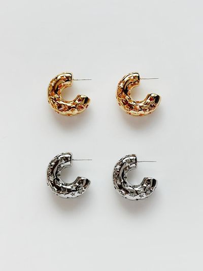 August Harmony Star Punch Hoop Earring [2color]
