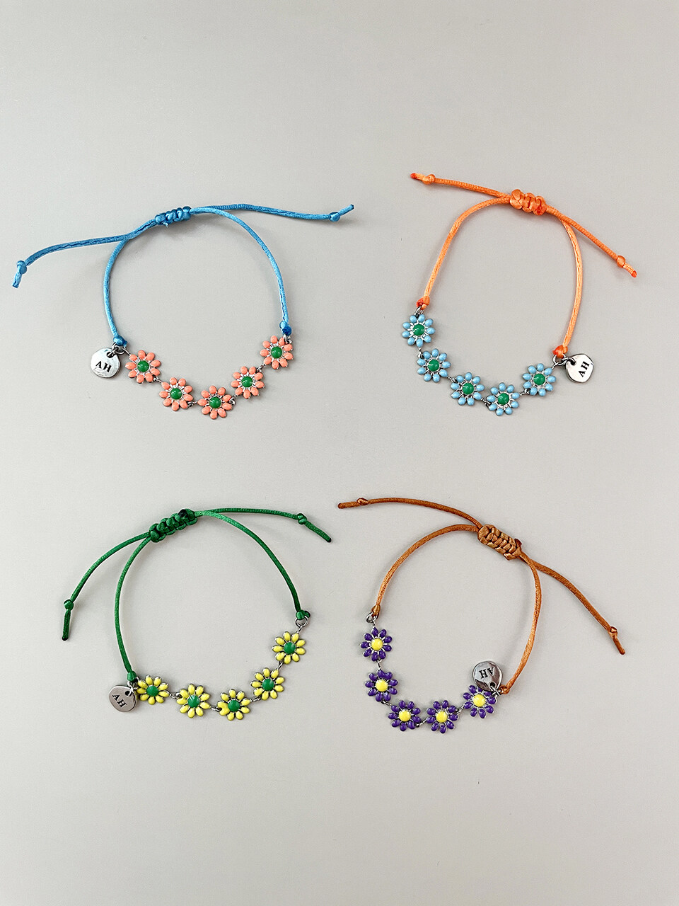 August Harmony Summer Daisy Bracelet (4 Colors)
