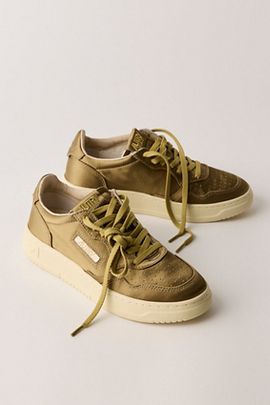 Autry Autry Medalist Low-Top Satin Sneakers