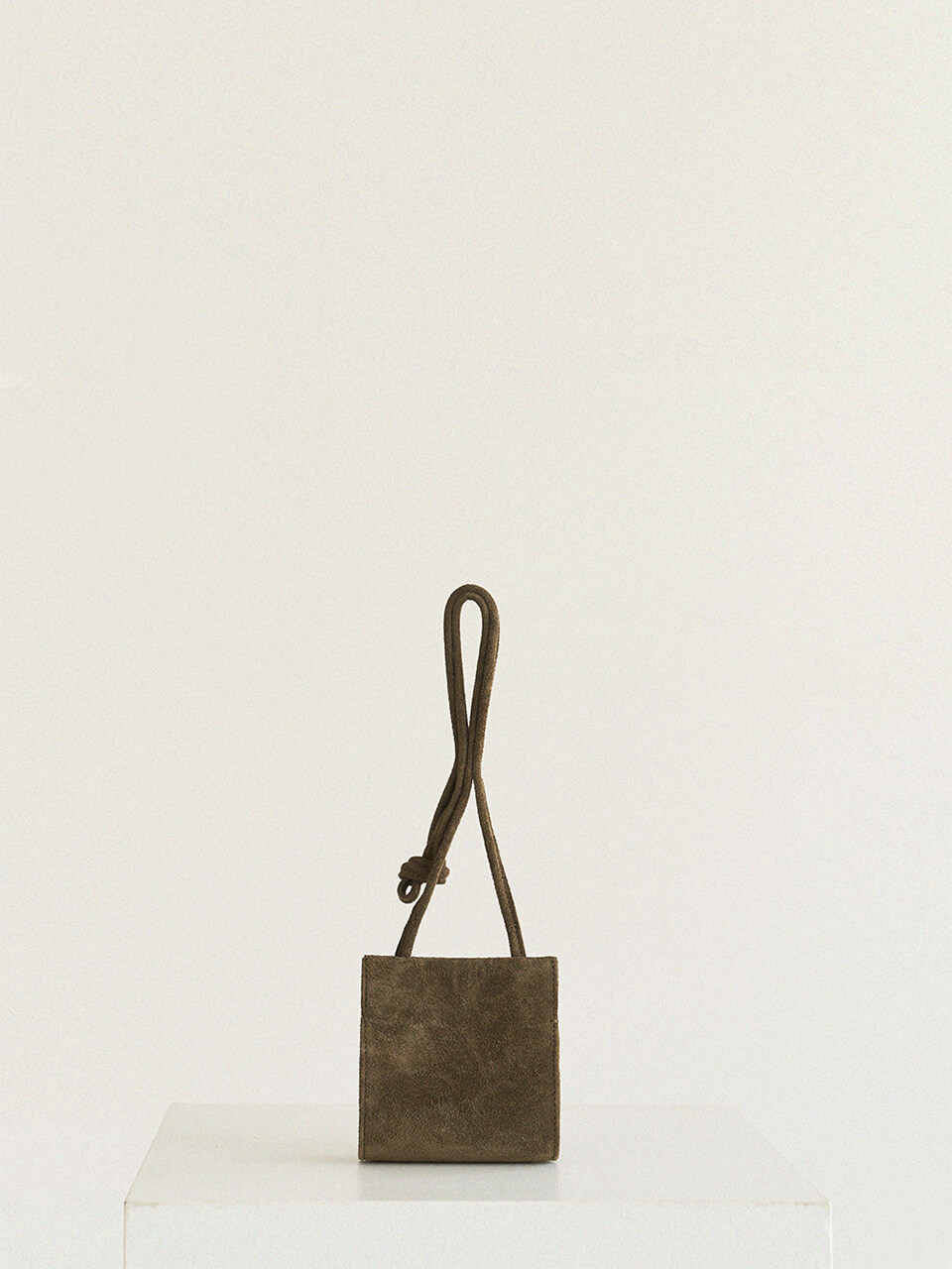 autt Mini Egg bag_Suede Khaki