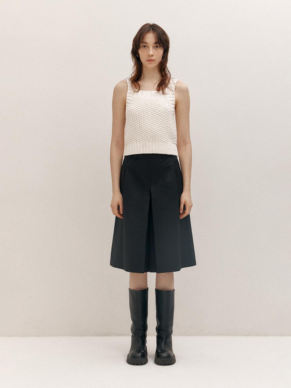 AVA MOLLI A-Line Wide Pleated Pants (Black)