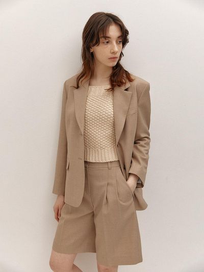 AVA MOLLI Classic Two Tuck Pants (Beige)