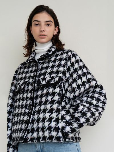 AVA MOLLI Houndstooth Tweed Cropped Coat (White/Black Check)