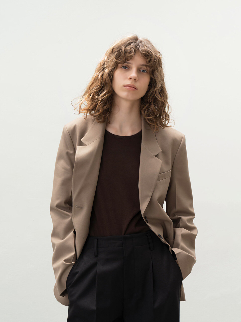 AVA MOLLI Outpocket Single Jacket (BEIGE)