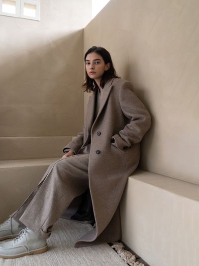 AVA MOLLI Peaked Semi Double Coat (Beige)